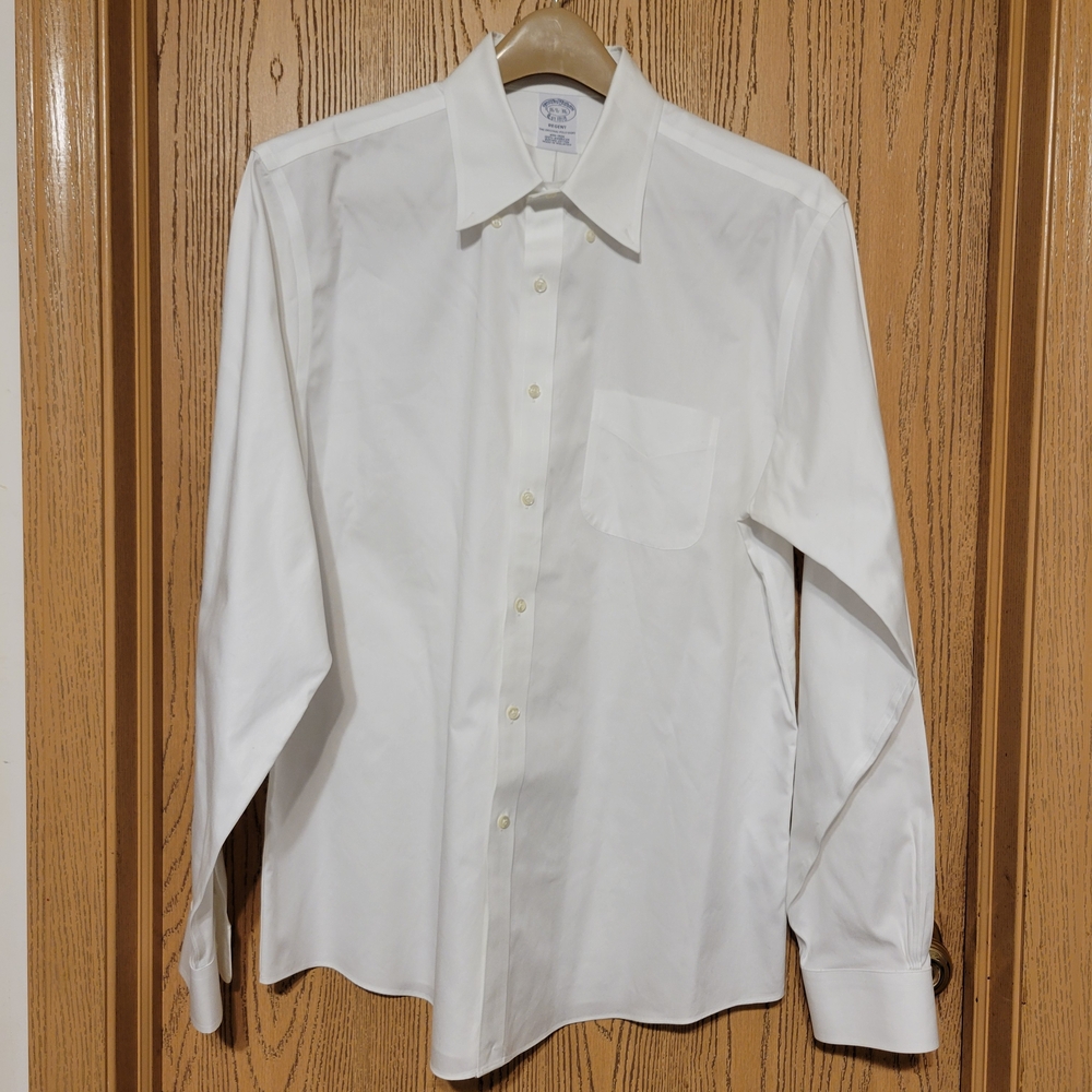 Brooks Brothers Classic White Dress Button Down  Shirt Size 16 1/2 - 36 "